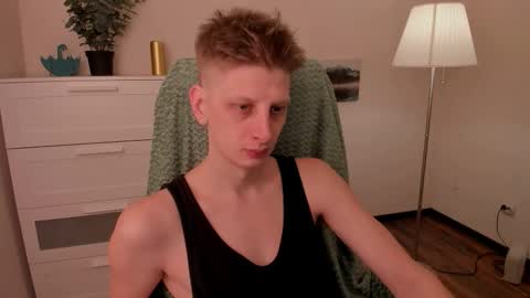 Andy online show from November 14, 8:18 pm