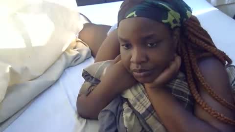 Snapshot of slim_joy chatting on February 23, 2:04 pm slim_joy online show from February 23, 2:04 pm