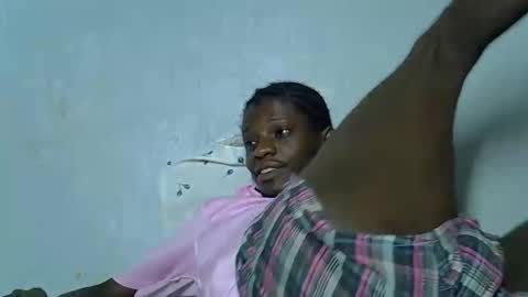 Snapshot of slim_long01 chatting on November 7, 7:30 am slim long01 online show from November 7, 7:30 am