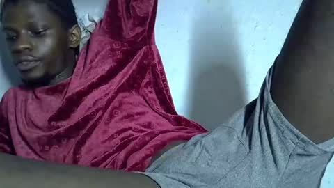 Snapshot of slim_long01 chatting on November 12, 8:04 am slim long01 online show from November 12, 8:04 am