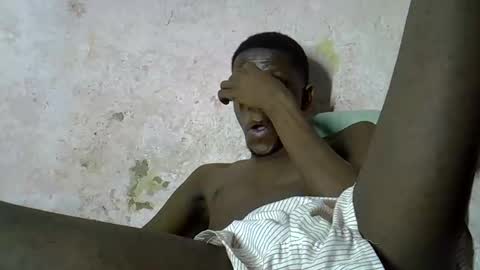 Snapshot of slim_long01 chatting on November 29, 9:23 am slim long01 online show from November 29, 9:23 am