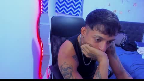 Snapshot of slim_master12 chatting on December 17, 5:07 am slim_master12 online show from December 17, 5:07 am