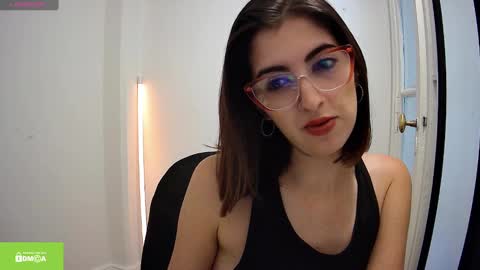 Snapshot of slimbaby69 chatting on December 12, 3:16 pm Ivi online show from December 12, 3:16 pm