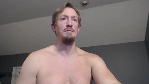 Snapshot of slimjp chatting on December 28, 5:44 am slimjp online show from December 28, 5:44 am