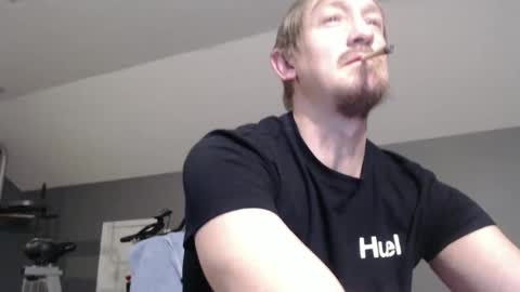 Snapshot of slimjp chatting on January 12, 5:03 am slimjp online show from January 12, 5:03 am