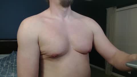 Snapshot of slimjp chatting on January 17, 5:32 am slimjp online show from January 17, 5:32 am