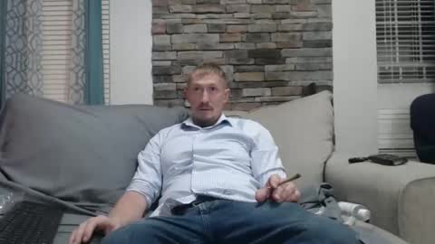 Snapshot of slimjp chatting on November 10, 2:43 am slimjp online show from November 10, 2:43 am