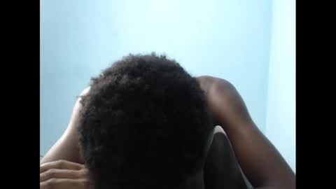 Snapshot of slimzyxdoll chatting on February 20, 11:10 pm slimzyxdoll online show from February 20, 11:10 pm