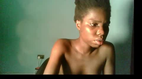 Snapshot of slimzyxdoll chatting on September 9, 1:38 am slimzyxdoll online show from September 9, 1:38 am