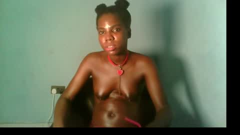 Snapshot of slimzyxdoll chatting on September 29, 12:27 am slimzyxdoll online show from September 29, 12:27 am