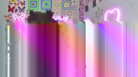 Snapshot of slimzyxdoll chatting on October 14, 9:48 pm slimzyxdoll online show from October 14, 9:48 pm