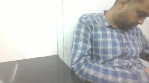 slothslav online show from February 3, 5:51 am