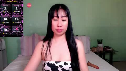 Snapshot of slutty_asian chatting on April 24, 1:08 am slutty asian-- online show from April 24, 1:08 am