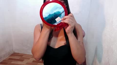  Lovie  online show from February 25, 2:43 am