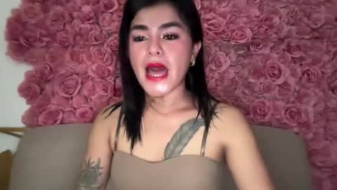 Slutty Lavinia online show from September 19, 5:09 am