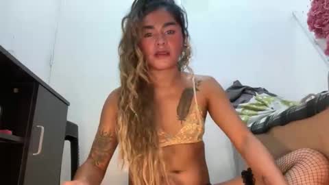 Slutty Lavinia online show from September 27, 6:13 pm