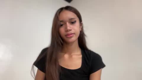 Snapshot of sluttykaye chatting on September 26, 12:36 am Fansly SluttyKaye -DONT FORGET TO FOLLOW AND THUMBS UP online show from September 26, 12:36 am