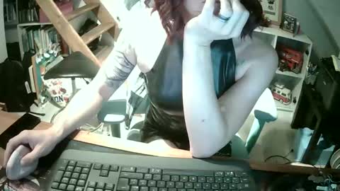 sluttytoy83 online show from March 16, 8:02 pm