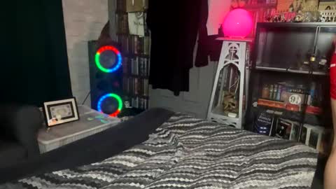 slytherinboy_01 online show from September 13, 3:56 pm