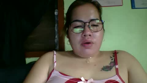 Lovewella online show from March 26, 4:51 am