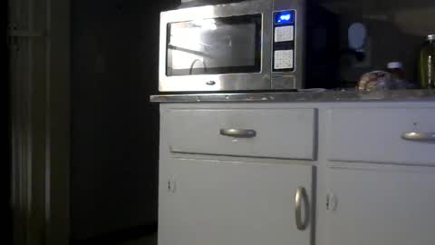 smalldickdjk online show from October 29, 8:38 am