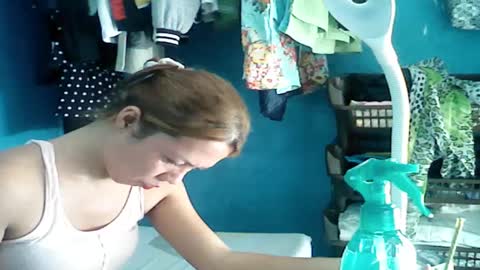 jess online show from December 31, 8:04 am