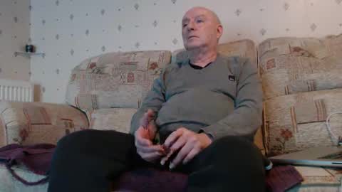 Steve online show from February 20, 7:36 pm