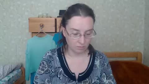 Snapshot of smart_rose chatting on March 4, 11:40 am smart_rose online show from March 4, 11:40 am