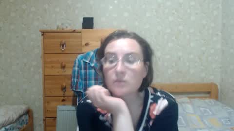 Snapshot of smart_rose chatting on September 18, 7:05 pm smart_rose online show from September 18, 7:05 pm