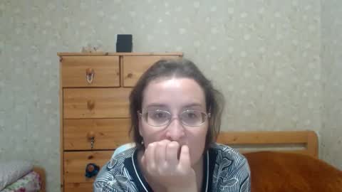 Snapshot of smart_rose chatting on September 29, 2:33 pm smart_rose online show from September 29, 2:33 pm