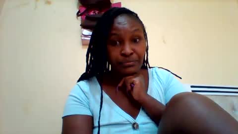 Snapshot of smartqueen1 chatting on March 5, 10:44 am Katerina online show from March 5, 10:44 am