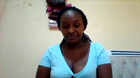 Snapshot of smartqueen1 chatting on March 5, 2:23 pm Katerina online show from March 5, 2:23 pm