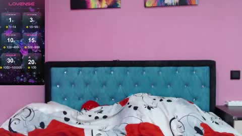 Snapshot of smile_cute_fox chatting on October 14, 11:55 am smile_cute_fox online show from October 14, 11:55 am