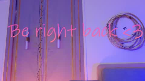 Snapshot of smiley_mia_ chatting on February 1, 8:08 am Mia online show from February 1, 8:08 am