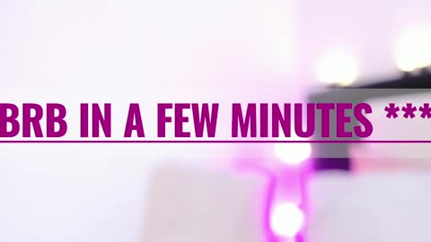 Snapshot of smiling__girl chatting on December 22, 2:38 pm online show from December 22, 2:38 pm