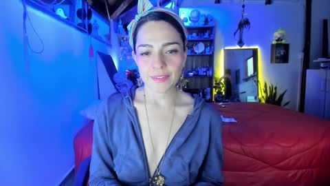 Snapshot of smilingsalor chatting on November 17, 1:22 am SmilingSalor online show from November 17, 1:22 am