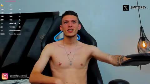 Snapshot of smitgrey chatting on December 3, 9:24 pm SMIT online show from December 3, 9:24 pm