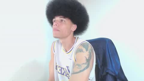 Smith Gael online show from February 20, 9:26 pm