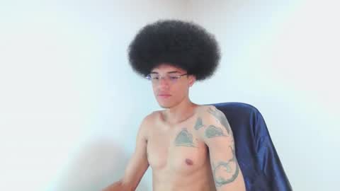 Smith Gael online show from March 10, 11:10 pm