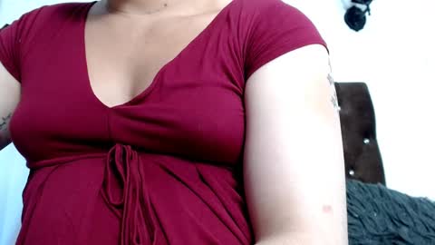 Snapshot of smithdara chatting on February 17, 6:09 am Smithdara online show from February 17, 6:09 am