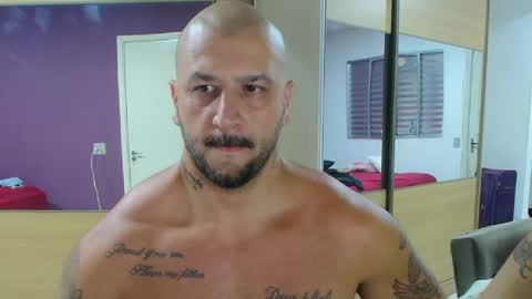 Snapshot of smithduke chatting on February 13, 11:26 pm smithduke online show from February 13, 11:26 pm