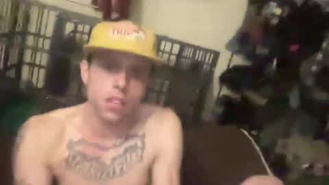 Snapshot of smithtwony chatting on January 25, 8:00 am smithtwony online show from January 25, 8:00 am