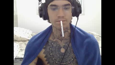 smoke_ink online show from April 30, 10:47 pm