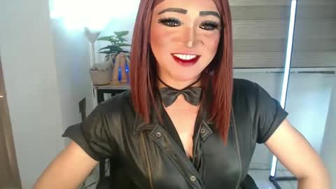 Amanda online show from February 10, 11:45 pm