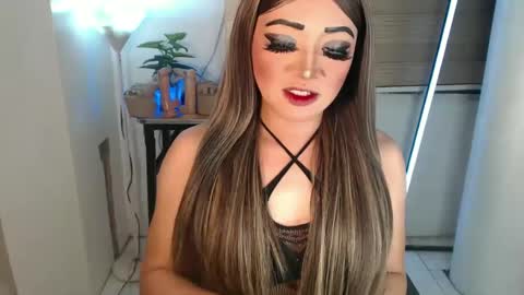 Amanda online show from February 19, 2:44 pm