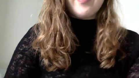 smokeshow3 online show from March 7, 6:33 pm