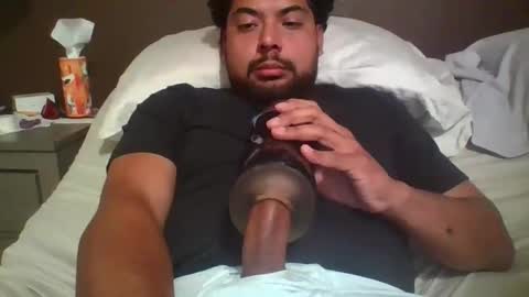 memelucas online show from November 25, 2:22 am