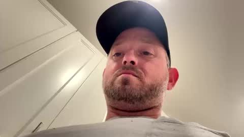 smokeymt420 online show from October 19, 4:24 am