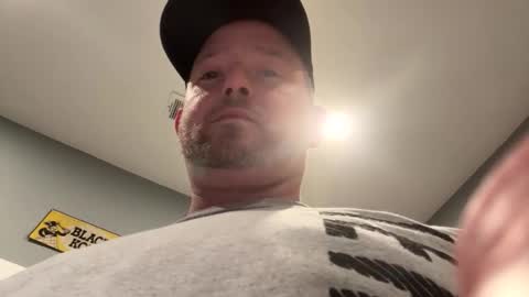 smokeymt420 online show from February 25, 8:13 am