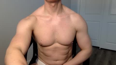 Snapshot of smoothflexiblemuscle chatting on January 7, 10:52 pm SmoothFlexibleMuscle online show from January 7, 10:52 pm